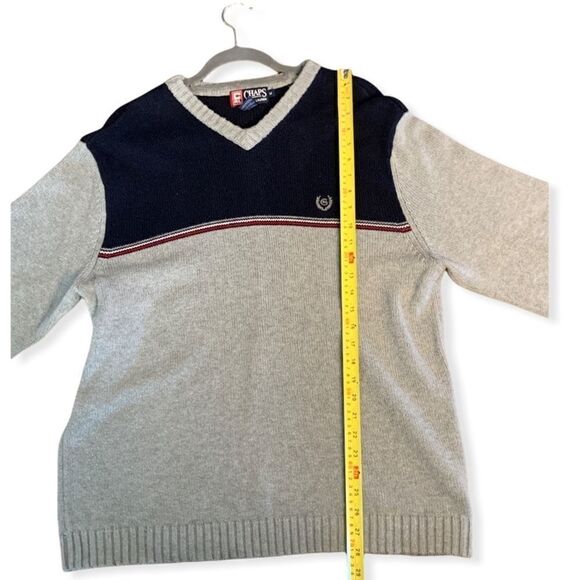 𝅺CHAPS Sweater - Picture 5 of 7